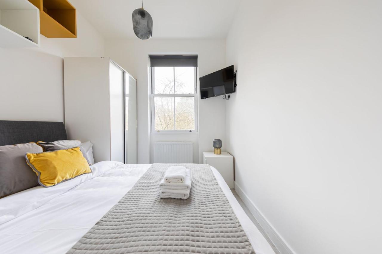Cozy Ensuite Bedroom For Two Near Tufnell Park Londra Esterno foto