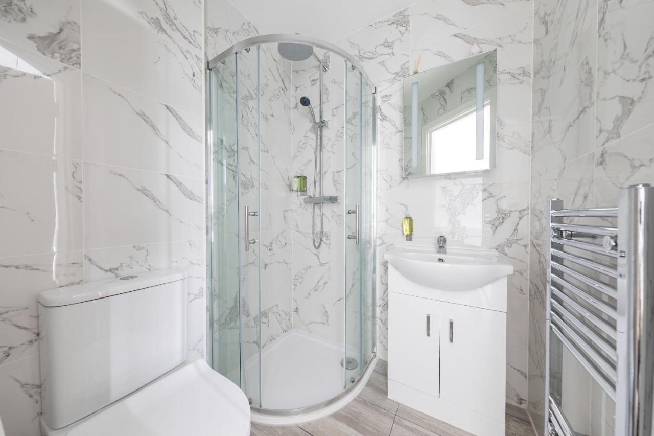 Cozy Ensuite Bedroom For Two Near Tufnell Park Londra Esterno foto